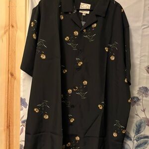 Men's Black Floral Button Down Shirt